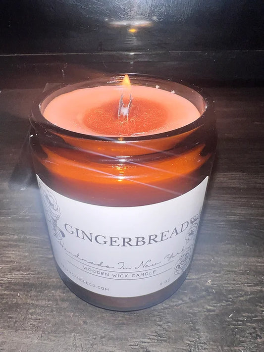 9 oz Wooden Wick Gingerbread Jar Candle